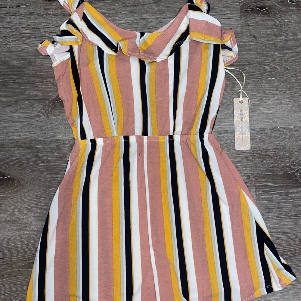 Short Backless romper